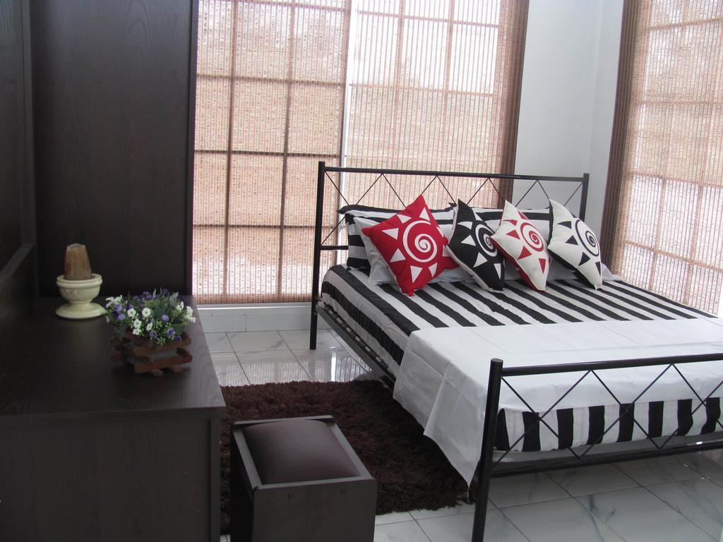 Apartamento White House Wattala Habitación foto